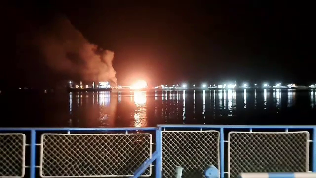 Localnicii din Isaccea au sunat disperați la poliție pentru a semnala explozii. „Am zis că sar geamurile”