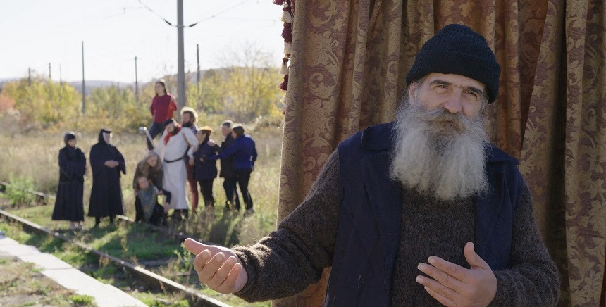 Arhiepiscopia Sibiului cere interzicerea proiecţiei filmului „Arsenie. Viaţa de apoi” la Astra Film Festival. Reacția BOR
