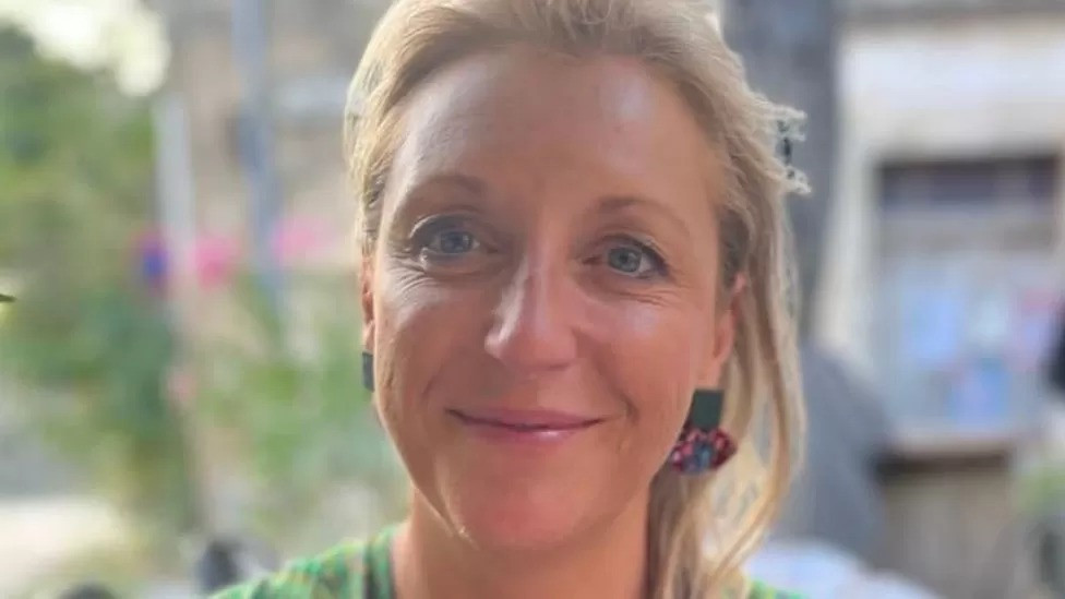 O femeie din Marea Britanie a fost găsită moartă pe șinele de tren, la trei zile după ce dispăruse de acasă