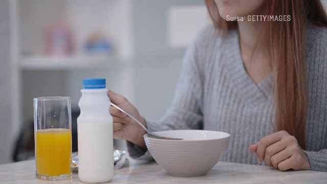Aveți grijă la micul dejun. Cerealele, iaurturile cu fructe și sucurile naturale conțin mult zahăr