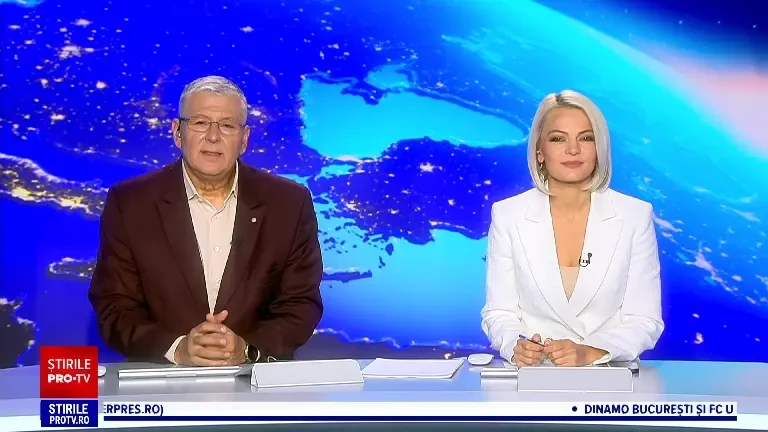 Colecția primăvară-vară 2024 a casei de modă Dior, prezentată la Săptămâna Modei de la Paris. Ce vedete au fost prezente