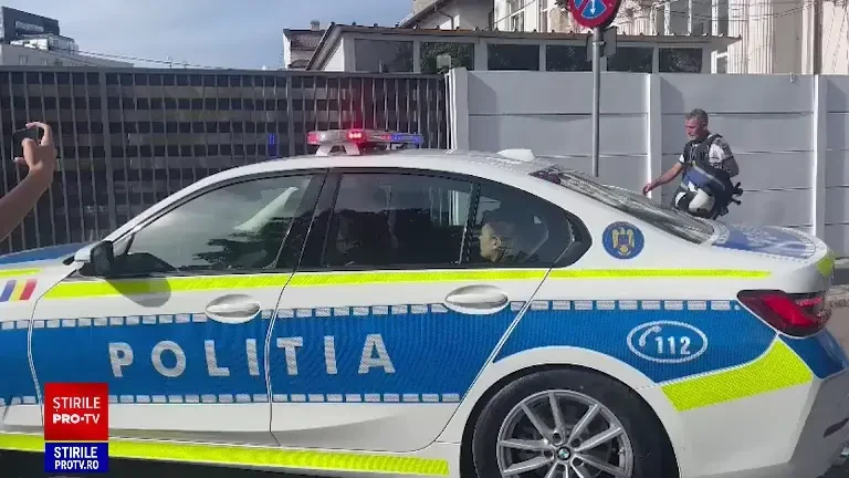 SURSE: Rapperul Guess Who a fost prins drogat la volan. Ce substanță psihoactivă ar fi consumat