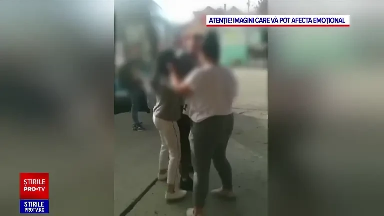 Elevii violenți și părinții lor vor fi obligați să facă consiliere și psihoterapie. Ce pățesc cei care refuză