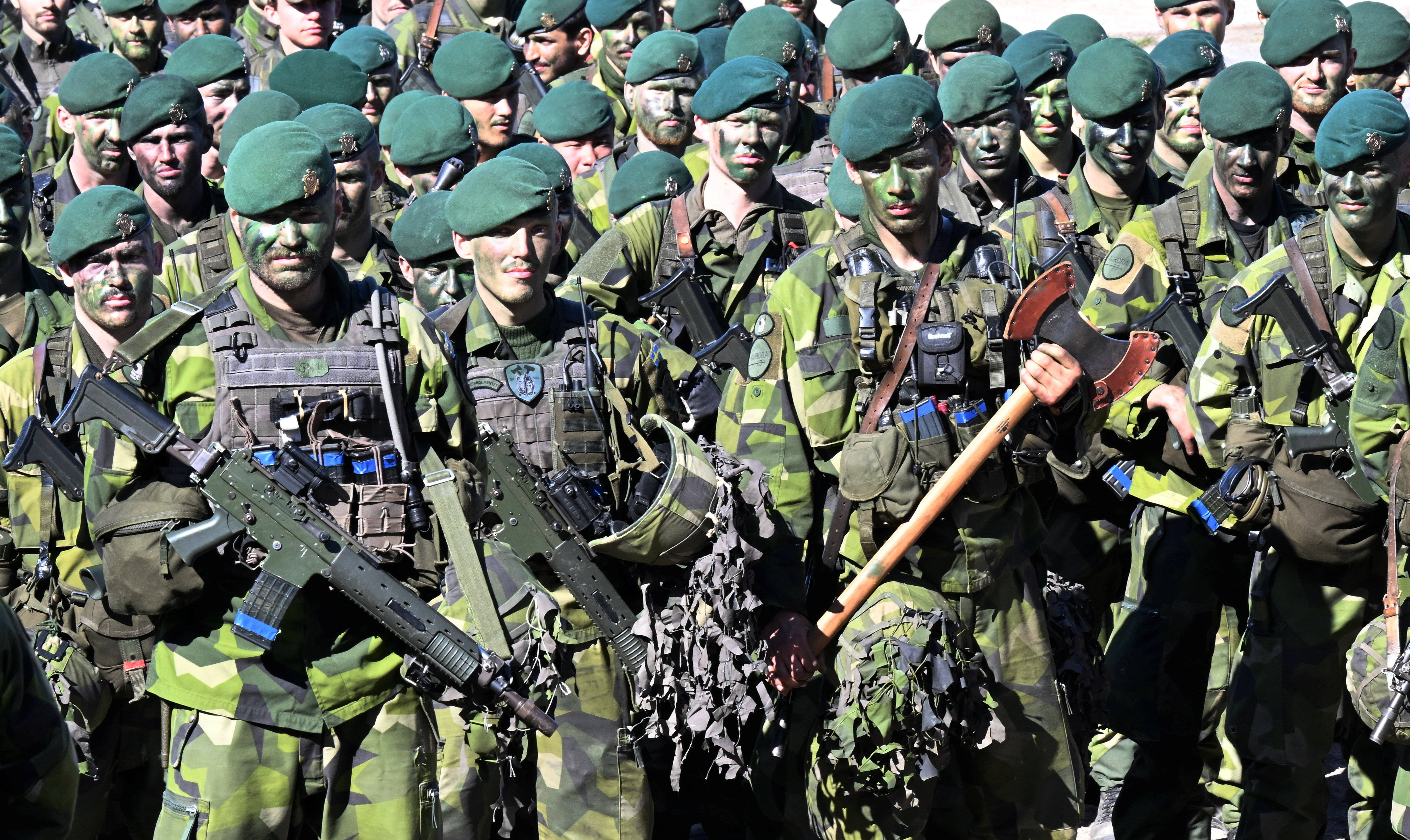 Situație alarmantă în Suedia. Premierul Kristersson plănuiește mobilizarea armatei