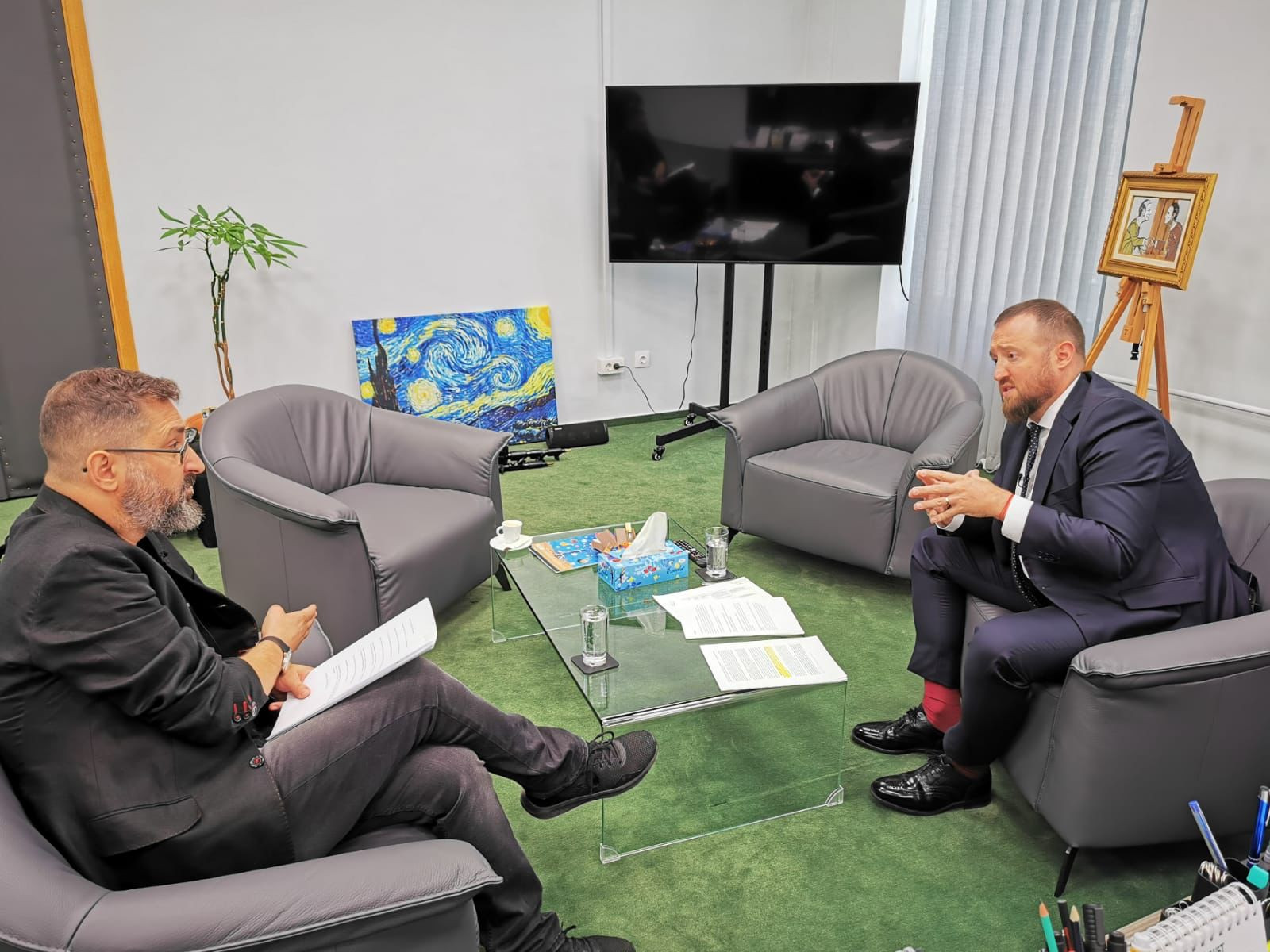 Justiție pe prescripție – o anchetă marca România, te iubesc!. Cosmin Savu: „În filmul ăsta, noi suntem victimele”