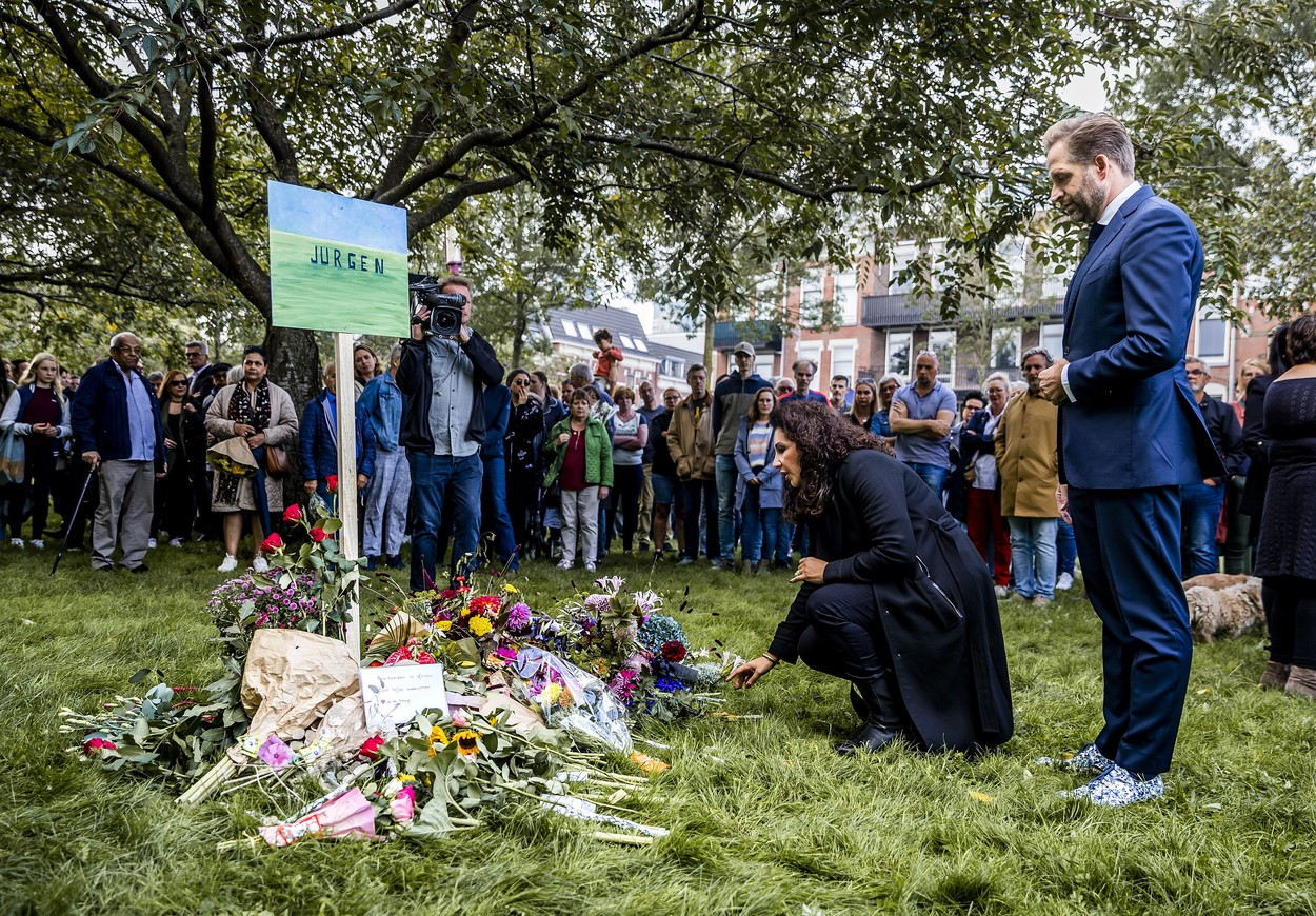 Atacatorul din Rotterdam era cunoscut în rândul procurorilor. Femeia ucisă depusese mai multe plângeri la poliție