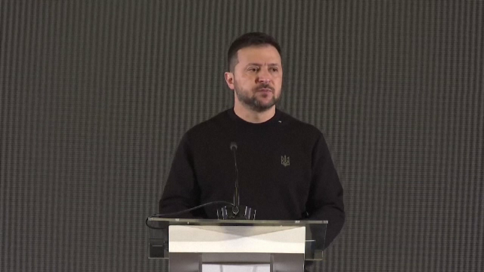 Volodimir Zelenski vrea să transforme Ucraina într-o uzină de armament. „Vom deveni unul dintre principalii producători”