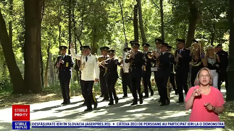 Craiova s-a întors la începutul anilor 1900. A fost spectacol de epocă în Parcul Romanescu