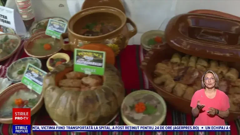 Locul din România în care sarmalele și piftia se mănâncă împreună. O mulțime de turiști au încercat combinația la un festival