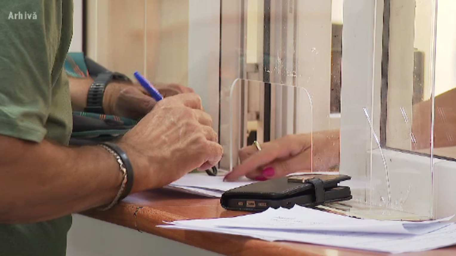 Limitat de deficitul bugetar moștenit de la Ciolacu I, guvernul Ciolacu II promite, totuși, că „dă ceva” înainte de alegeri