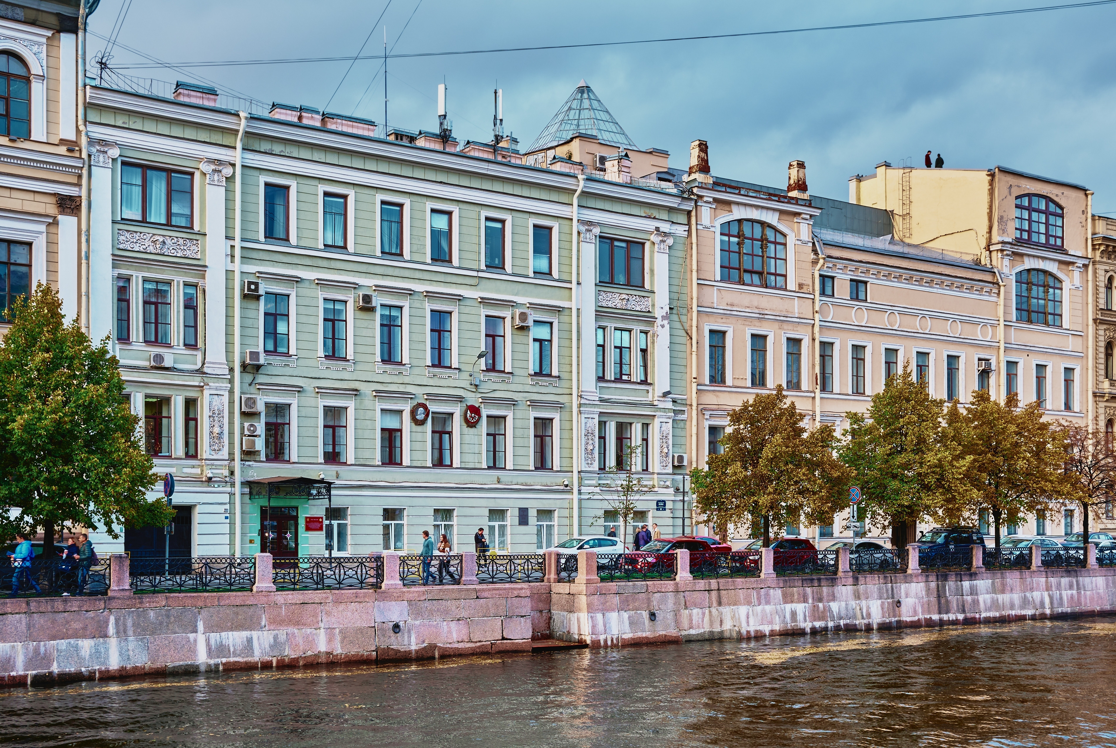 Rusia îşi testează sistemul public de alertă, declanșând sirene. Timp de un minut emisiile radio şi tv vor fi întrerupte