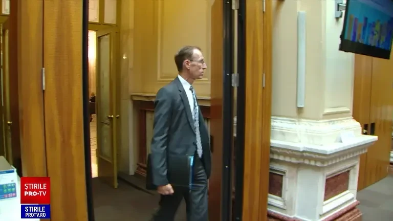 Ce măsuri ar recomanda României șeful misiunii FMI la București pentru a reduce deficitul bugetar