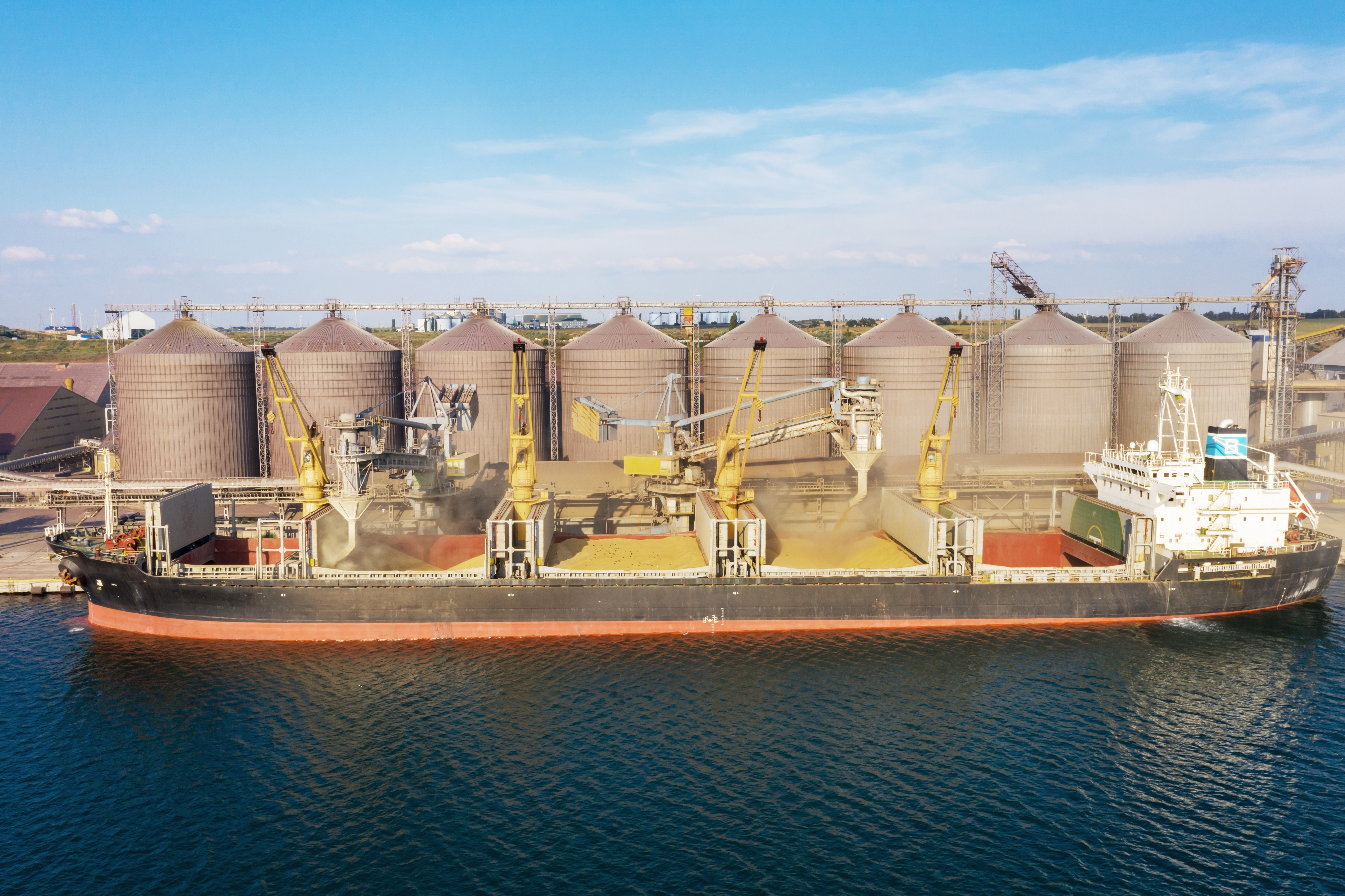 Grecia propune o „rută alternativă” pentru exportul cerealelor ucrainene, care ar trece prin România