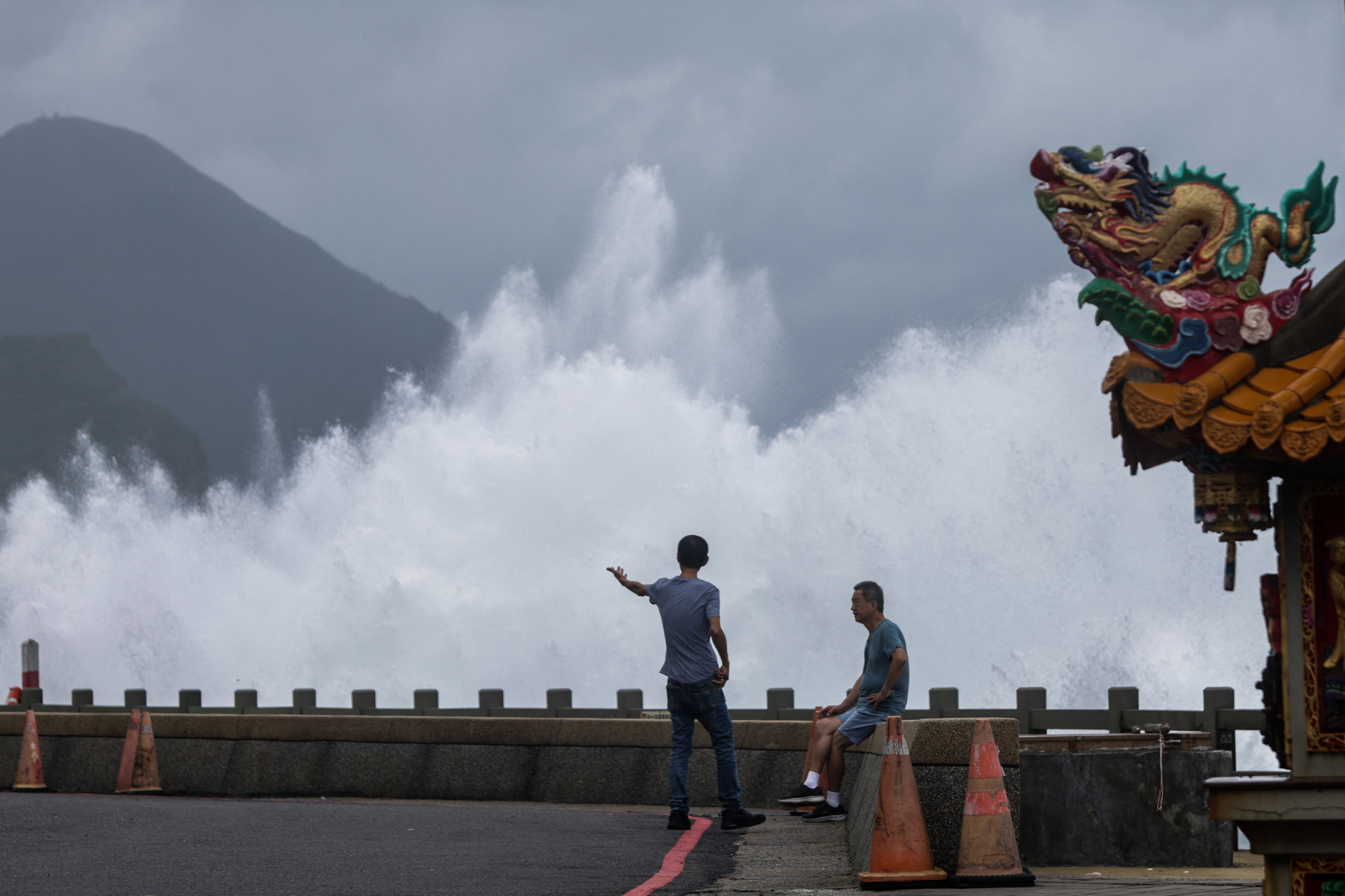 Taifunul Koinu aduce viteze „record” ale vântului în Taiwan de peste 340 de kilometri la oră