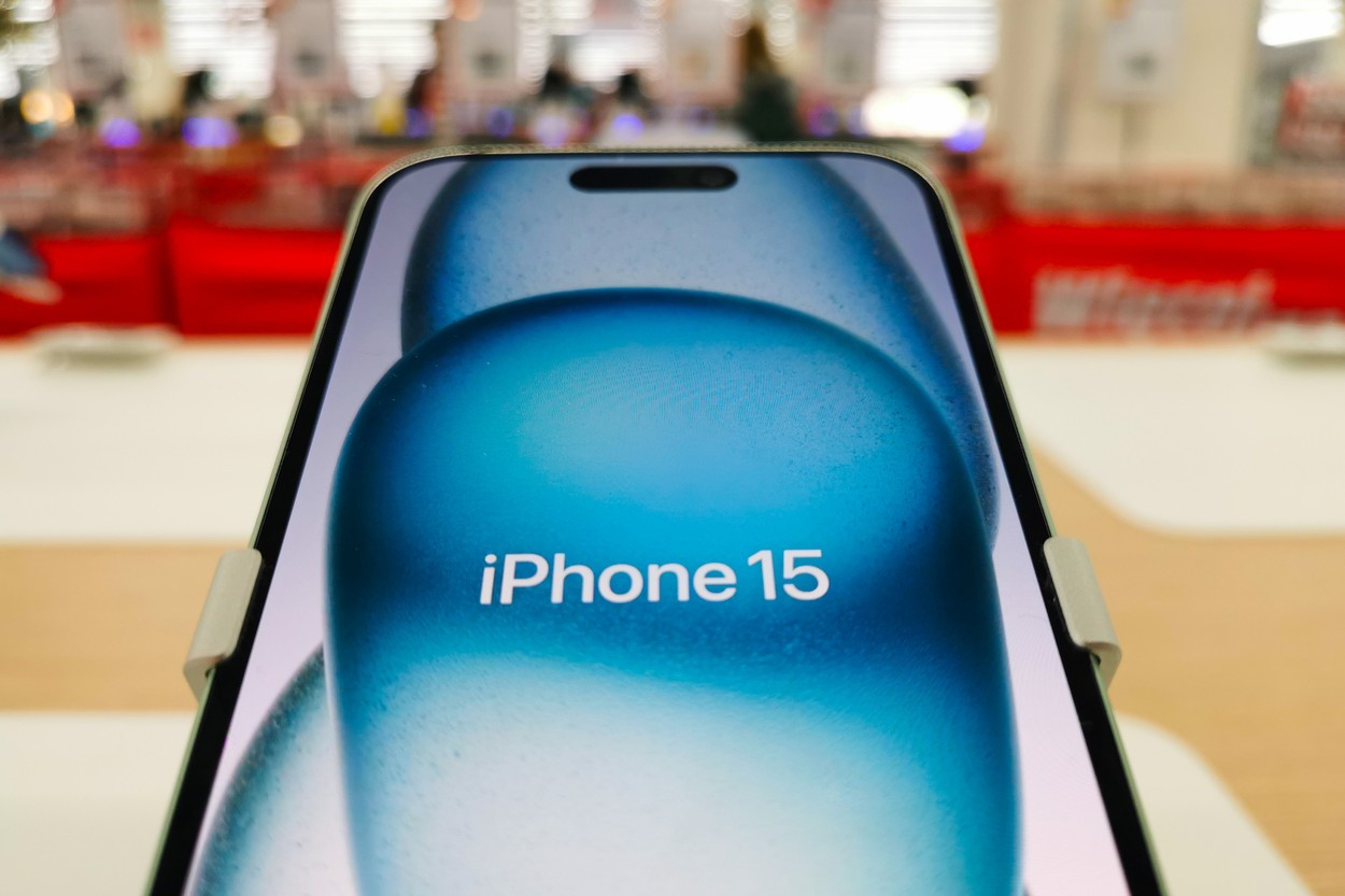 Reduceri substanțiale la iPhone, chiar și de 318 dolari, în China. De ce a recurs Apple la această strategie