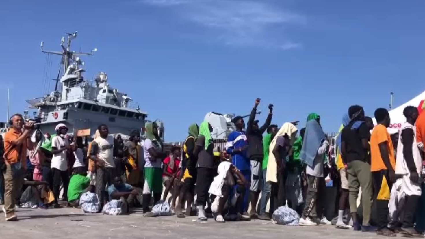 Primul pas pentru reforma migrației și azilului în UE, după acordul dintre Italia și Germania. Ce urmează