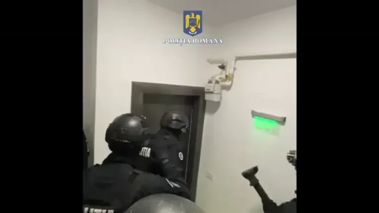 Percheziții la clanul Cămătarilor, în Capitală. Interlorpii sunt acuzați că ar fi lovit și sechestrat doi bărbați