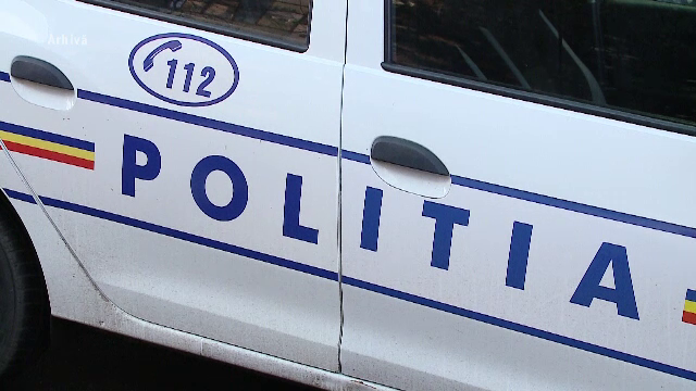 Atac violent ieșit din comun. Un elev a fost înjunghiat de un coleg în timp ce se aflau într-un autocar