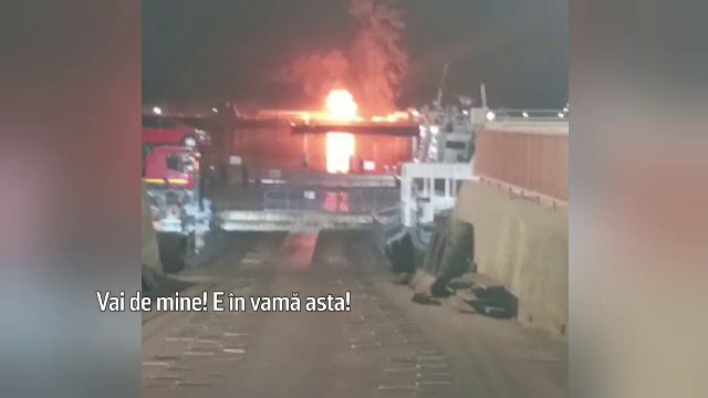 Porturile ucrainene de la Dunăre, atacate din nou cu drone. Trecerea cu bacul către România, suspendată temporar. FOTO