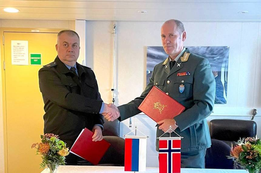 Întâlnire importantă între un general NATO şi unul rus. Cei doi au discutat despre o cooperare