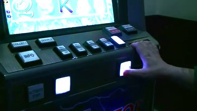 Patima jocurilor de noroc l-a făcut pe un bărbat din Satu-Mare să recurgă la gesturi disperate. Cum și-a mințit rudele