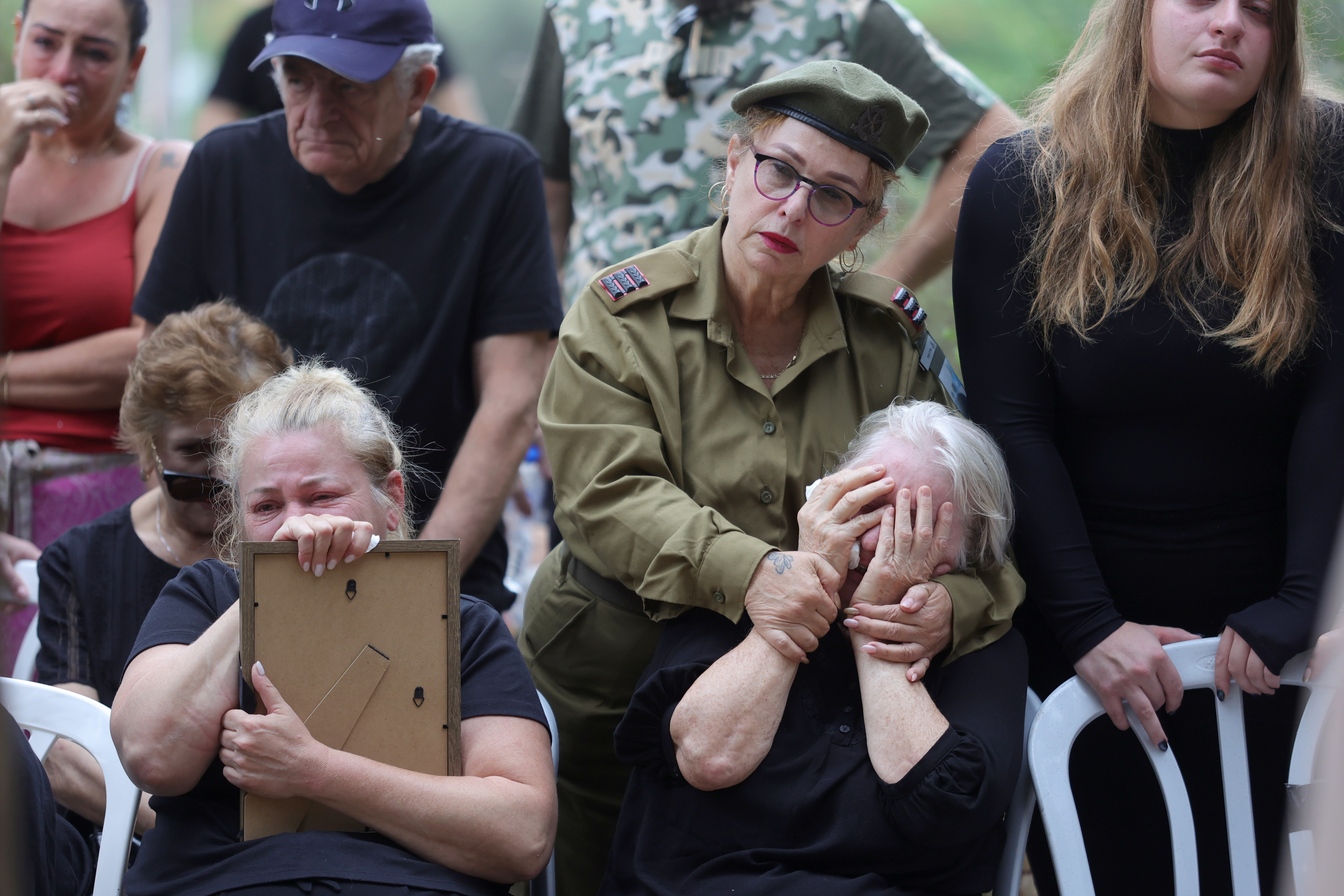 Război în Israel, ziua 3. Filmul evenimentelor. Mărturii șocante: „Nu doar i-au împușcat, i-au înjunghiat, i-au măcelărit”