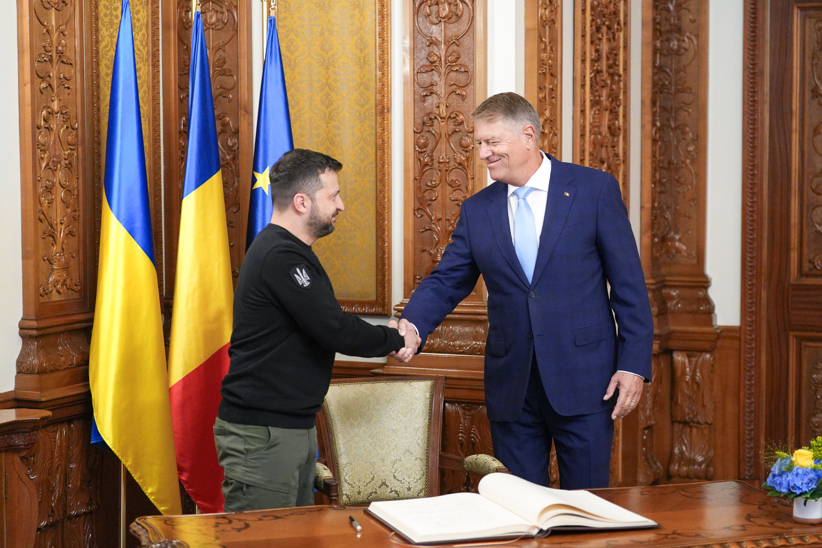 Zelenski, la Bucureşti: România ne-a acordat sprijin şi militar, şi umanitar. Suntem recunoscători | VIDEO