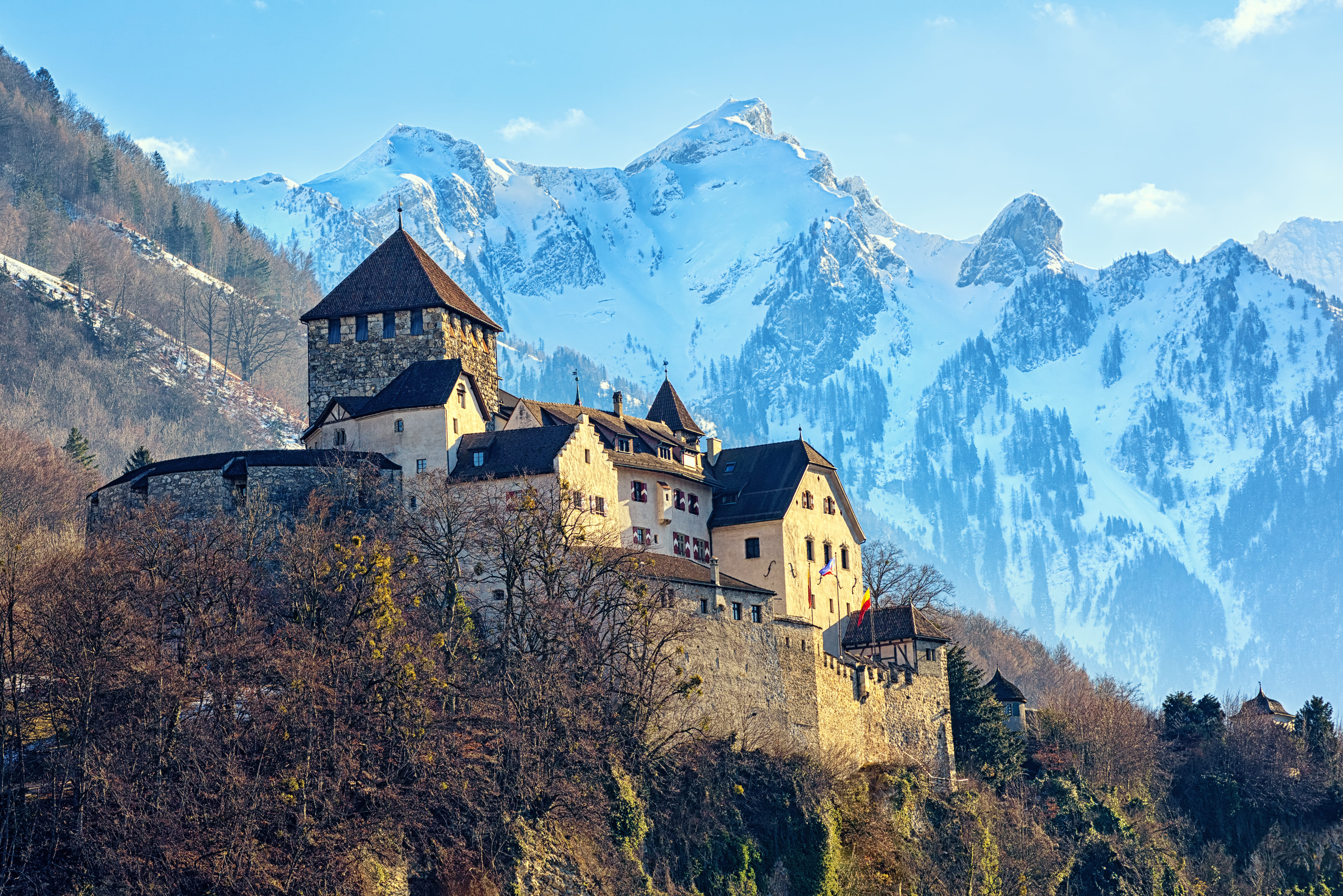 Liechtenstein - obiectivele turistice în micul principat din Alpi