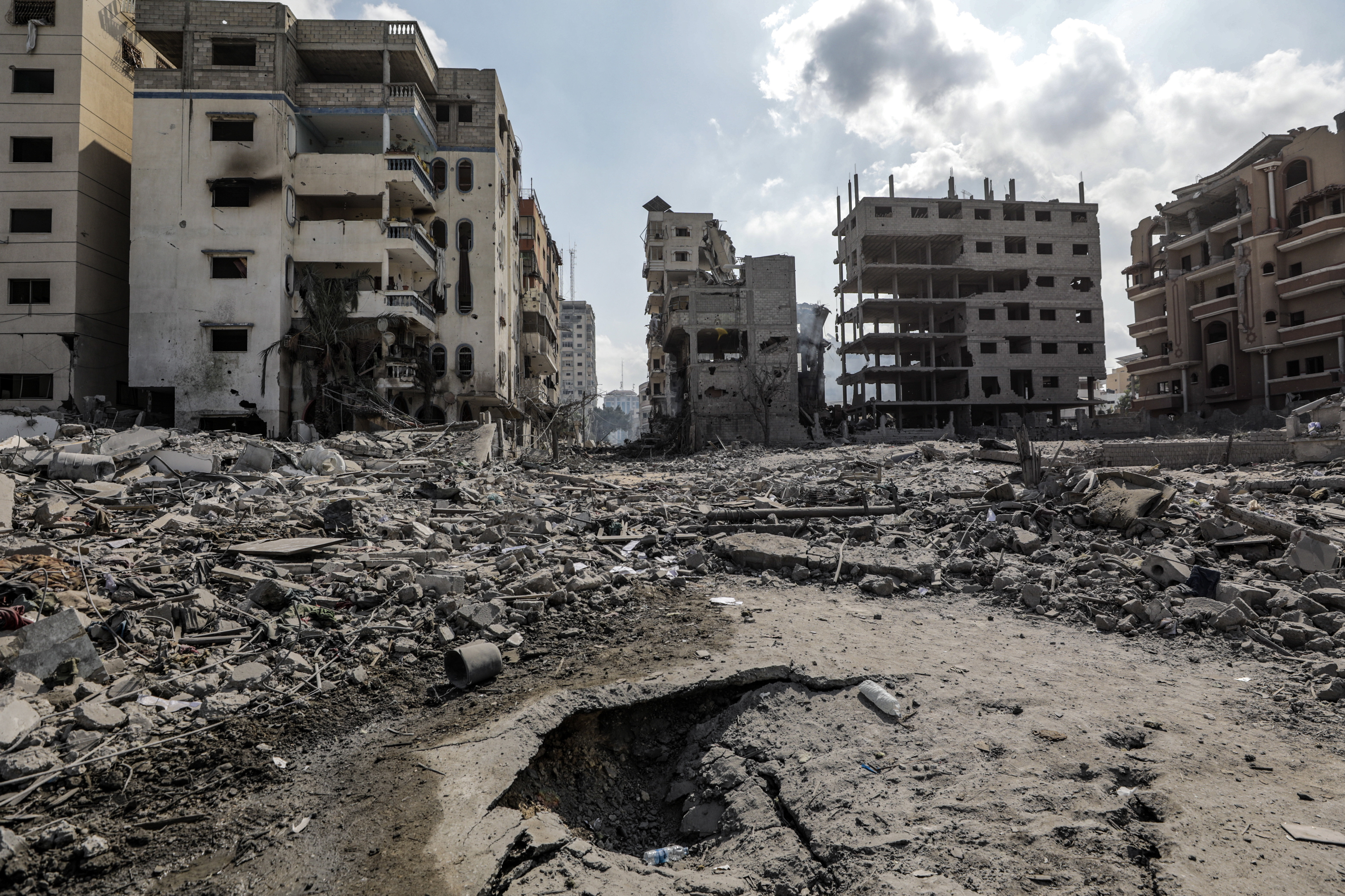 Gaza, văzută din satelit, înainte și după bombardamente: „N-am crezut că așa ceva e posibil” (Foto & Video)