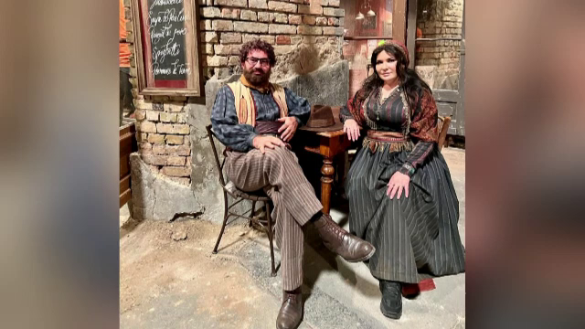 Ioniță și Viorica de la Clejani, vedete într-un film regizat de Johhny Depp. Care este legătura actorului cu România