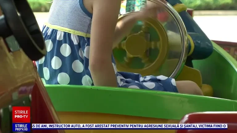 Ce le făcea o educatoare din Ploiești copiilor de grădiniță. Părinții au reclamat comportamentul abuziv al cadrului didactic