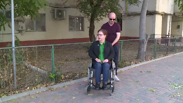 30% dintre adulții României au declarat că au o dizabilitate. Statul român face prea puțin pentru a-i ajuta