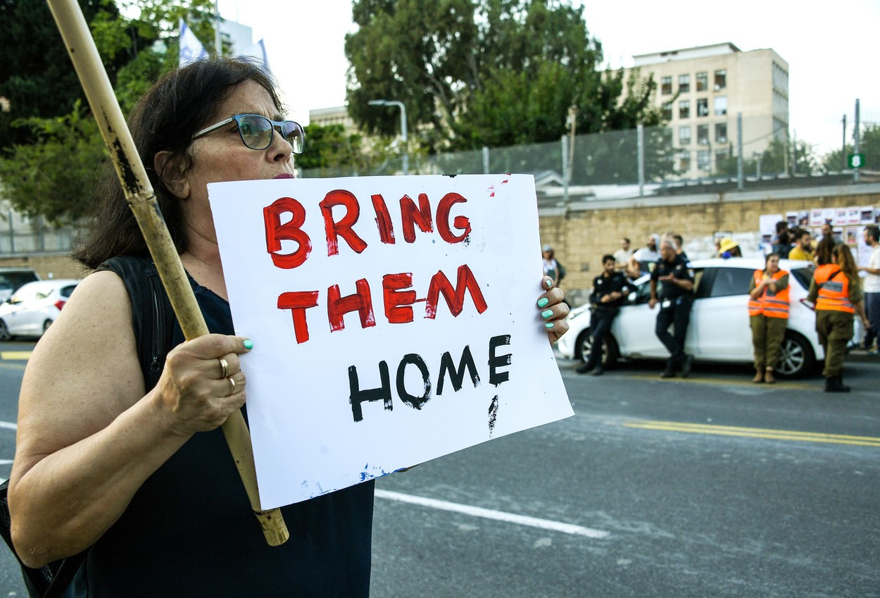 Times of Israel: Qatarul face presiuni asupra Hamas pentru eliberarea femeilor, copiilor si bătrânilor luați ostatici