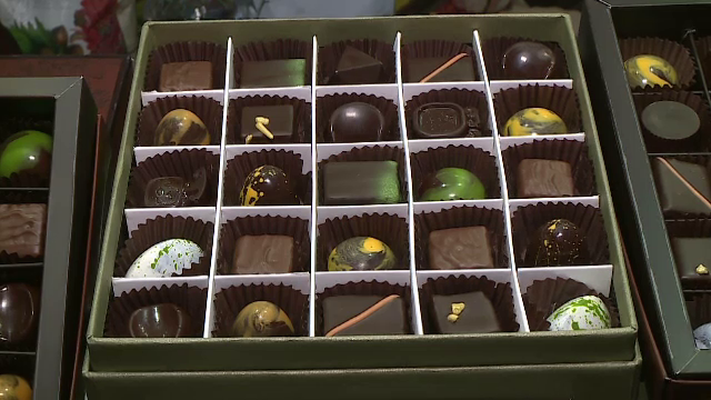 „Delicioase ca cele făcute de mama mea acasă.” Târgul dulciurilor a făcut furori pentru iubitorii de ciocolată din București