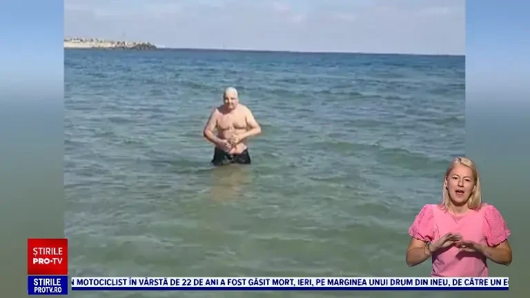 Vară târzie pe litoral. Turiștii fac baie în marea caldă și iau cu asalt cherhanalele: ”Neașteptat de frumos și de bine”