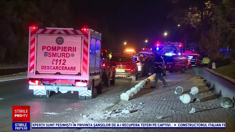 Accident cu 40 de persoane în Balotești. 16 mașini și un microbuz s-au ciocnit din cauza motorinei scurse dintr-un camion