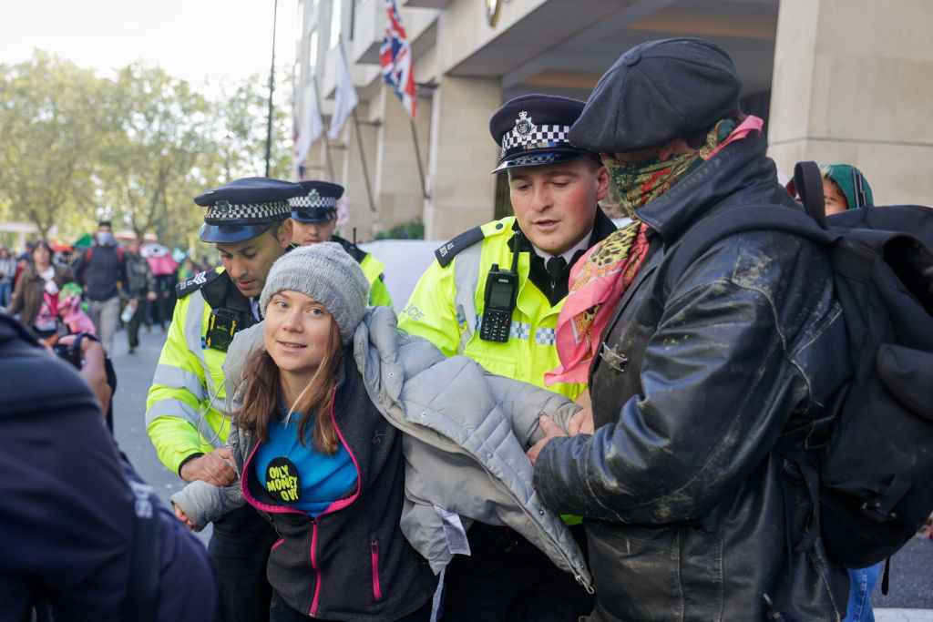 Greta Thunberg a fost arestată la Londra în timpul unui protest. Activista susținea deținuții Palestine Action