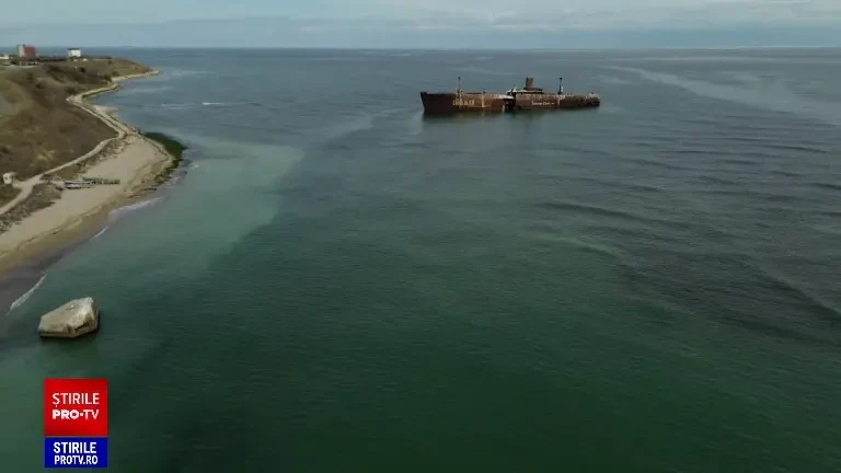 Plajele din mai multe stațiuni vor fi refăcute. Lucrările de consolidare nu vizează și epava din Costinești