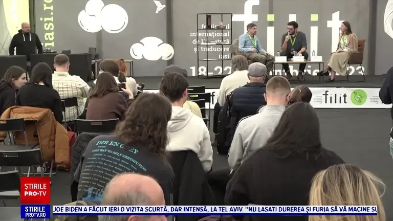 A început Festivalulul Internațional de Literatură și Traducere la Iași. 4.000 de vizitatori și-au făcut apariția