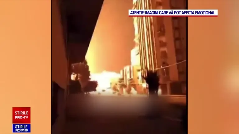 După 12 zile de bombardamente ale Israelului, palestinienii din Gaza stau și 8 ore la coadă să cumpere o bucată de pâine