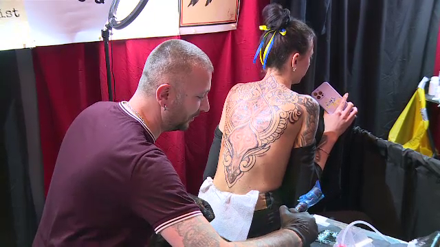 Cât costă un tatuaj la cea mai mare convenție din sud-estul Europei. Evenimentul are loc în Bragadiru