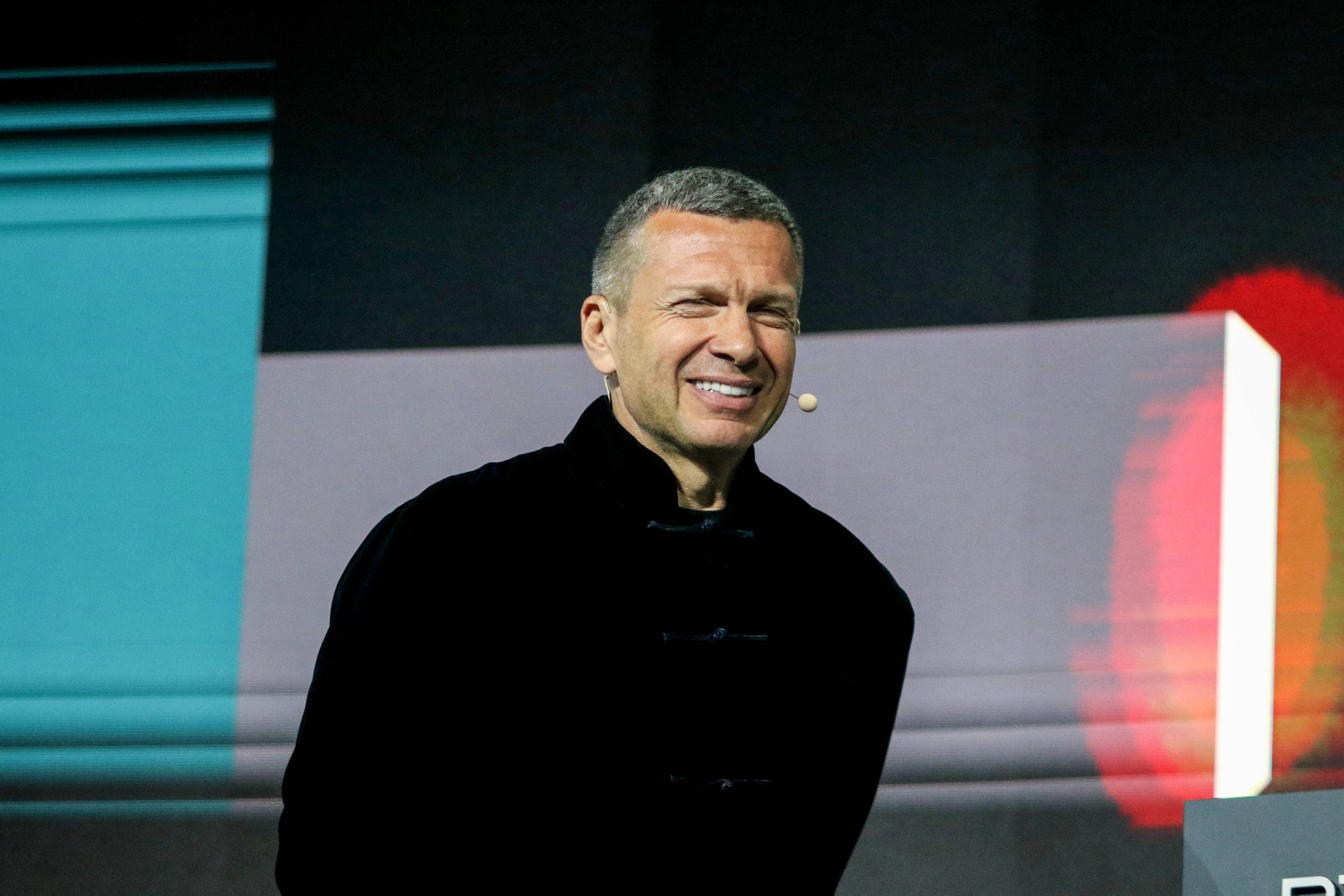 Propagandistul lui Putin și-a dat afară propriul propagandist. Acesta a spus că Maria Zaharova e bețivă și antisemită VIDEO