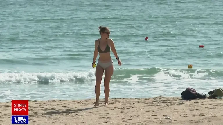 "E un fel de iulie în octombrie". Câștiguri neașteptate pentru hotelierii de pe litoral. Cât costă o noapte de cazare