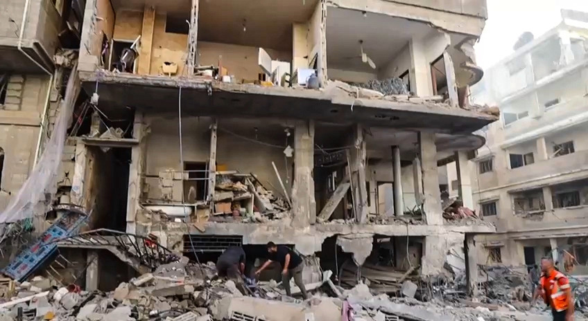 Israelul a lovit cu rachete Gaza, Siria şi Libanul, iar SUA au suplimentat echipamentele militare în Orientul Mijlociu