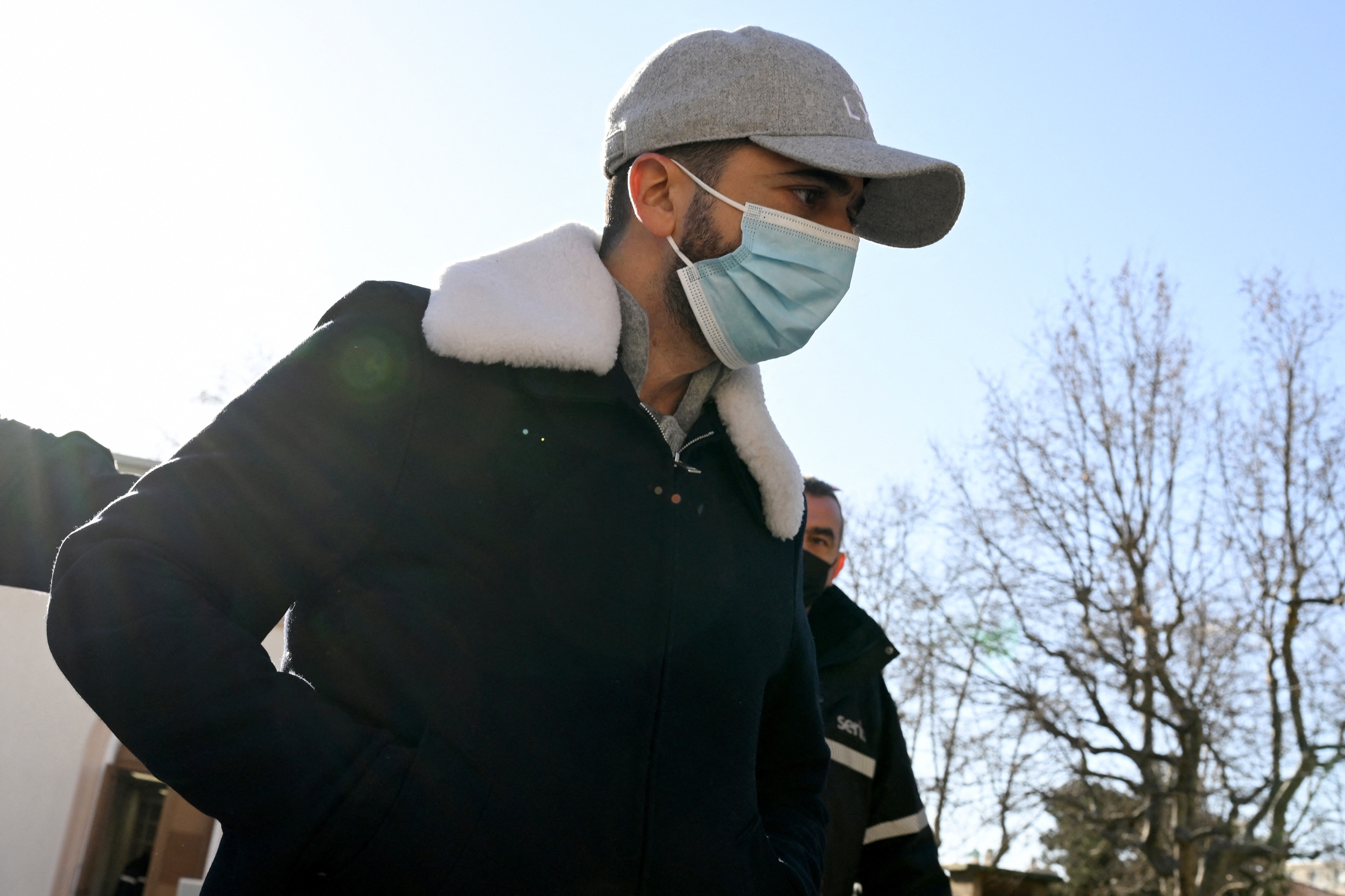 „Dentistul groazei”. A extras 4.000 de dinți sănătoși ca să pună proteze scumpe pacienților săi. Câți bani câștiga lunar