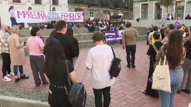 Acuzații de discriminare pe baza orientării sexuale. O tipografie din București a refuzat să printeze un afiș