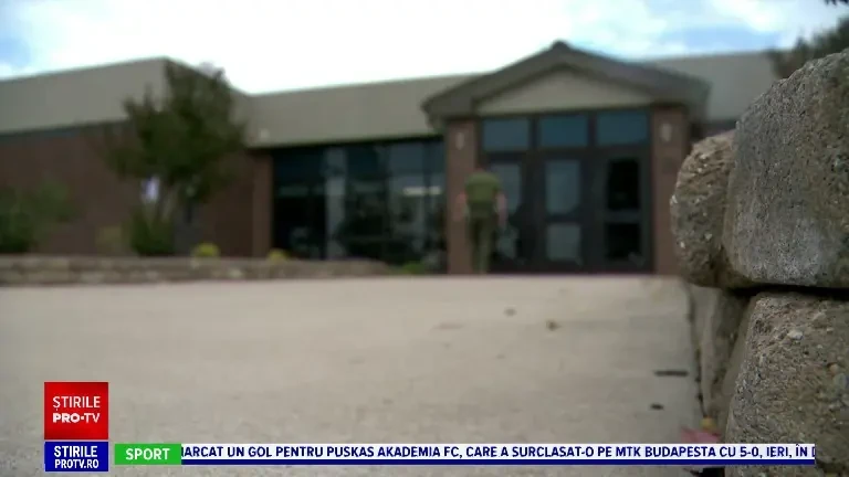 Blaze, câinele care miroase arme și explozibili în școli. Este vedetă locală într-un stat din America