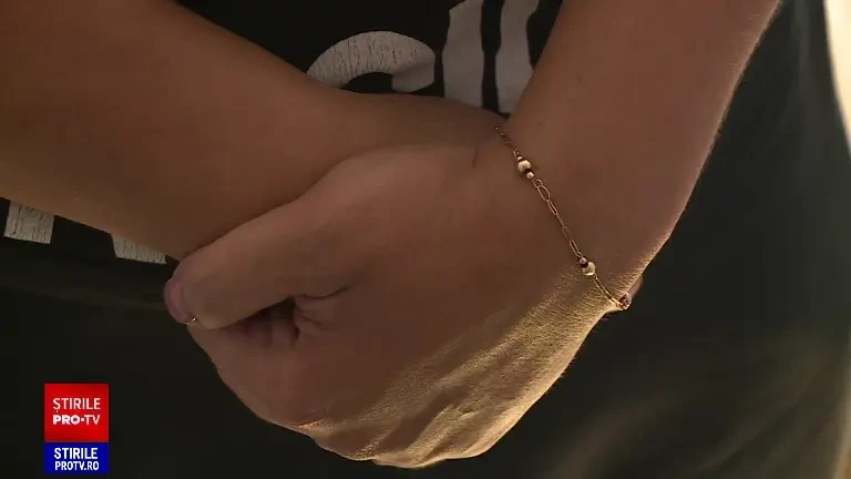 Un bărbat din Techirghiol și-a bătut soția, apoi a distrus tot în apartament și i-a dat foc. ”Ardeam ca șobolanii toți”