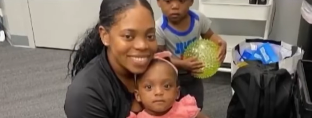 Gemeni de cinci ani, găsiți morți după ce mama lor s-a aruncat în gol de pe un pod. Cum a fost descoperită crima