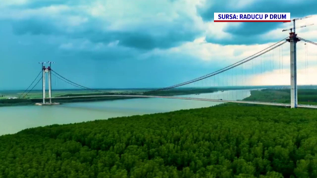 Podul de jumătate de miliard de euro de la Brăila are fisuri la structura de rezistență, la câteva luni de la inaugurare